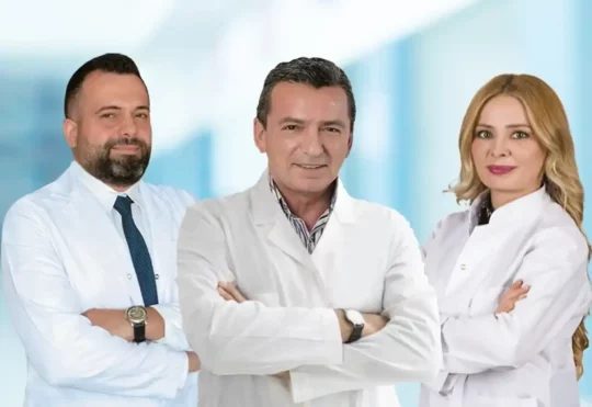 Plastischechirurgie-Aerzteteam-540×371